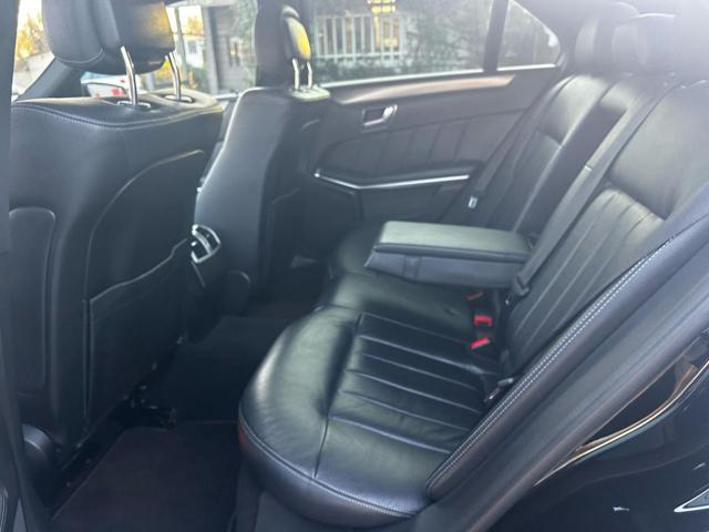 MERCEDES-BENZ E 220 usata, con Fari Xenon