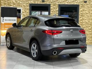 ALFA ROMEO Stelvio usata, con Alzacristalli elettrici