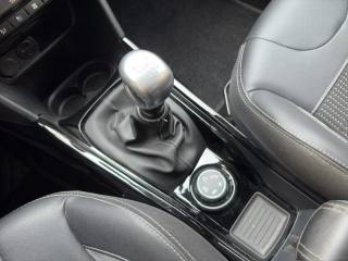 PEUGEOT 2008 usata, con Sensore di pioggia