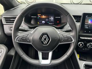 RENAULT Clio usata, con Touch screen