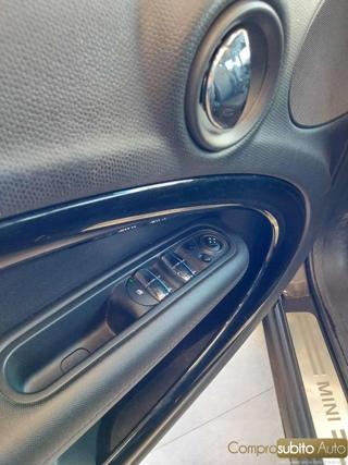 MINI Countryman usata 23