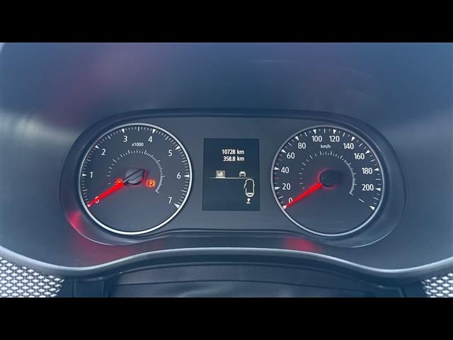 DACIA Jogger usata, con Sensori di parcheggio posteriori