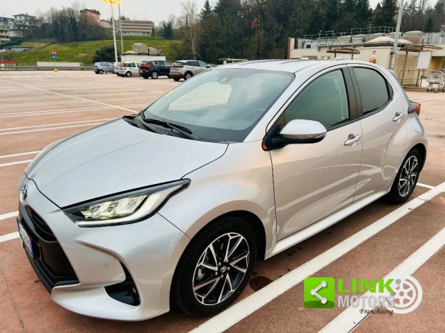 TOYOTA Yaris usata, con Sistema di navigazione