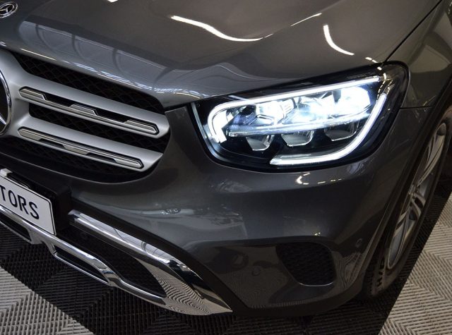 MERCEDES-BENZ GLC 200 usata, con Volante in pelle
