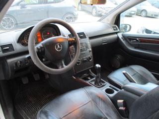 MERCEDES-BENZ A 180 usata, con Servosterzo