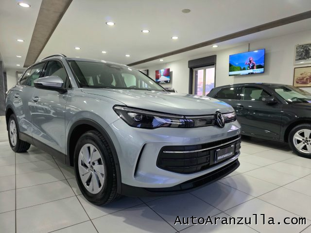 VOLKSWAGEN Tiguan usata, con Airbag laterali