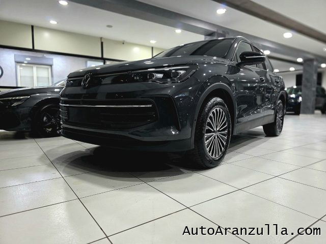 VOLKSWAGEN Tiguan usata, con Touch screen