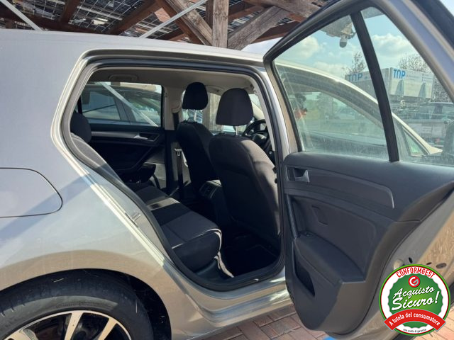 VOLKSWAGEN Golf usata, con Airbag Passeggero