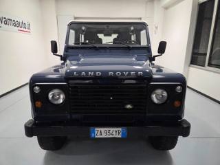 LAND ROVER Defender usata, con Autoradio