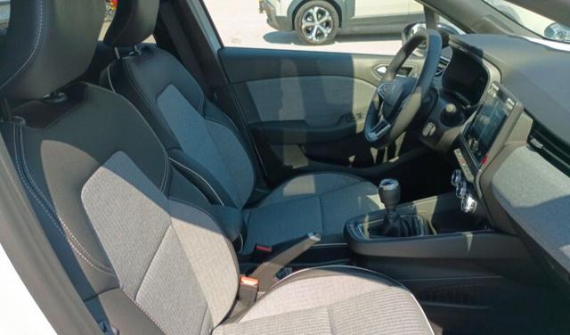 RENAULT Clio usata 1