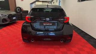 TOYOTA Yaris usata, con Autoradio