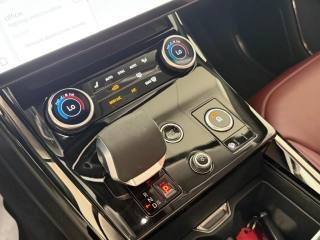 LAND ROVER Range Rover Sport usata, con Bracciolo
