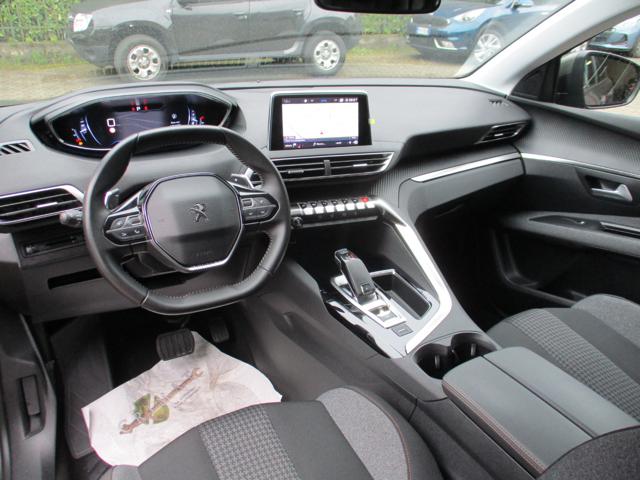 PEUGEOT 5008 usata, con Park Distance Control