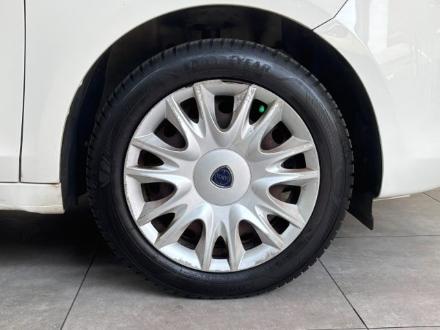 LANCIA Ypsilon usata, con Chiusura centralizzata