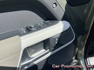 LAND ROVER Defender usata, con Controllo elettronico della corsia
