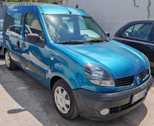 RENAULT Kangoo usata, con Autoradio