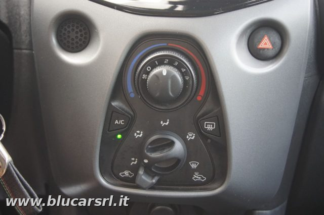 TOYOTA Aygo usata, con Frenata d