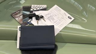 LAND ROVER Defender usata, con USB
