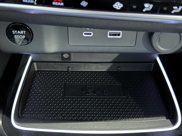 NISSAN X-Trail usata, con Specchietti laterali elettrici