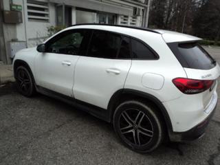 MERCEDES-BENZ GLA 180 usata, con Autoradio