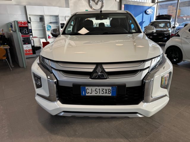 MITSUBISHI L200 usata, con Airbag