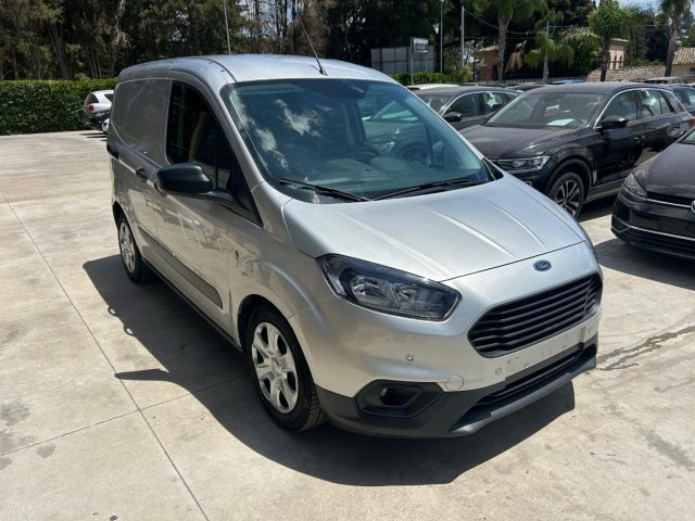 FORD Transit Courier usata, con Alzacristalli elettrici