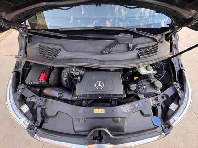 MERCEDES-BENZ V 250 usata, con Airbag testa