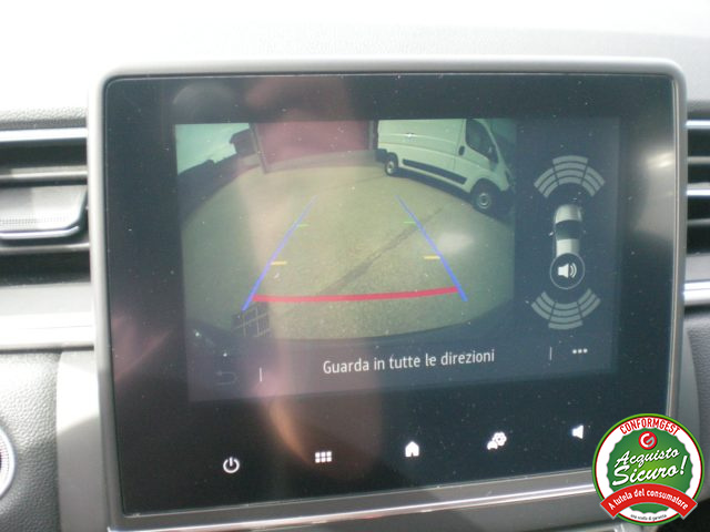 RENAULT Captur usata, con Sensori di parcheggio posteriori