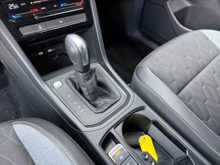 VOLKSWAGEN Touran usata, con Fendinebbia