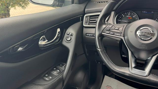 NISSAN Qashqai usata, con Climatizzatore