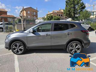 NISSAN Qashqai usata, con Autoradio