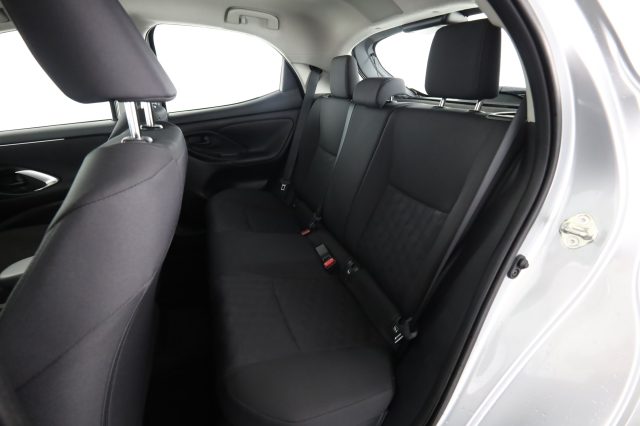 TOYOTA Yaris usata 3