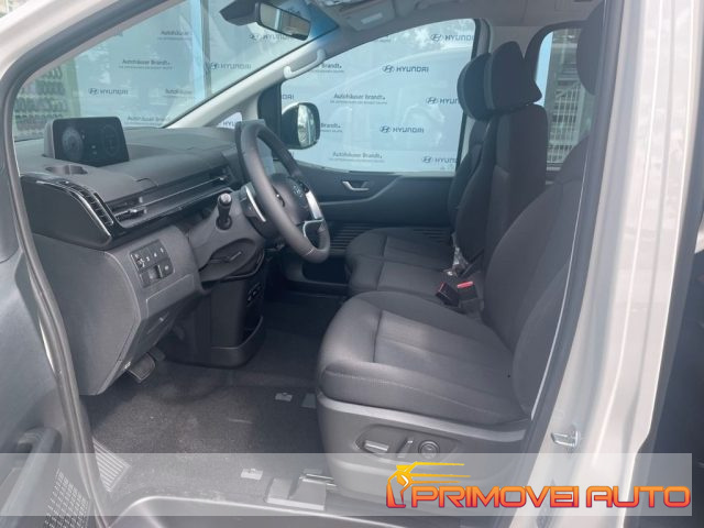 HYUNDAI Staria usata, con ABS