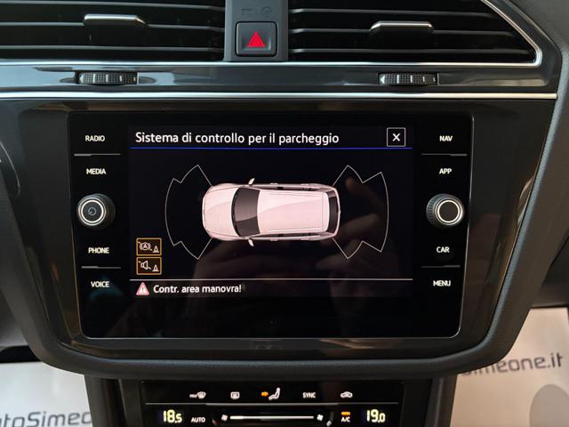 VOLKSWAGEN Tiguan usata, con Volante in pelle