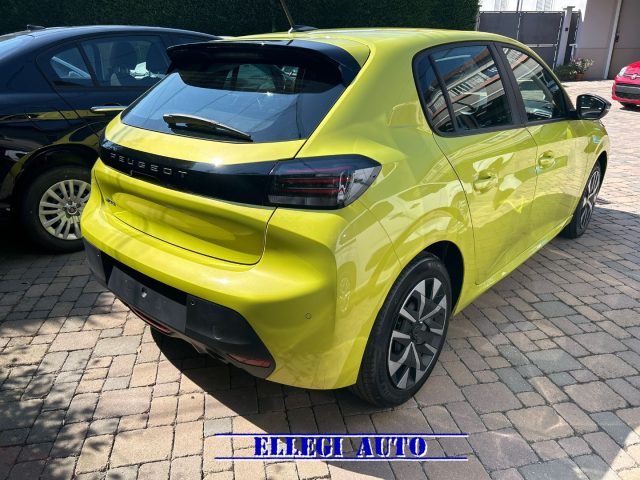 PEUGEOT 208 usata, con Autoradio