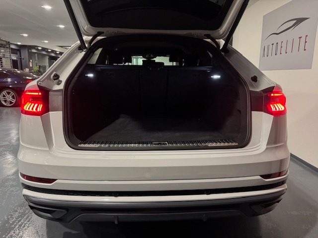 AUDI Q8 usata, con Touch screen