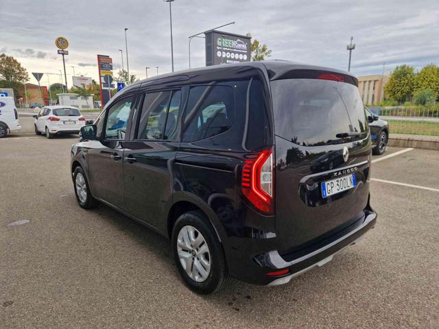 RENAULT Kangoo usata, con Autoradio