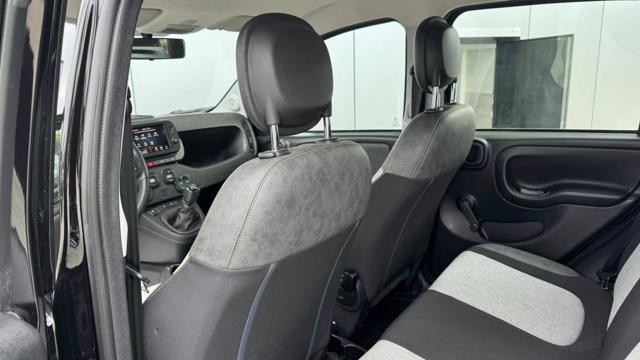 FIAT Panda Cross usata, con Volante multifunzione