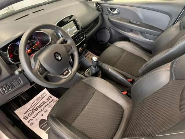 RENAULT Clio usata, con Boardcomputer