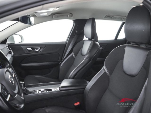 VOLVO V60 usata 8