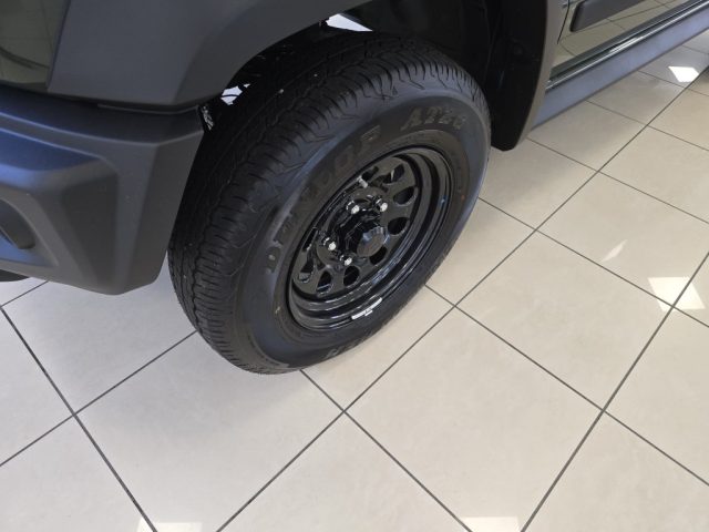 SUZUKI Jimny usata, con USB