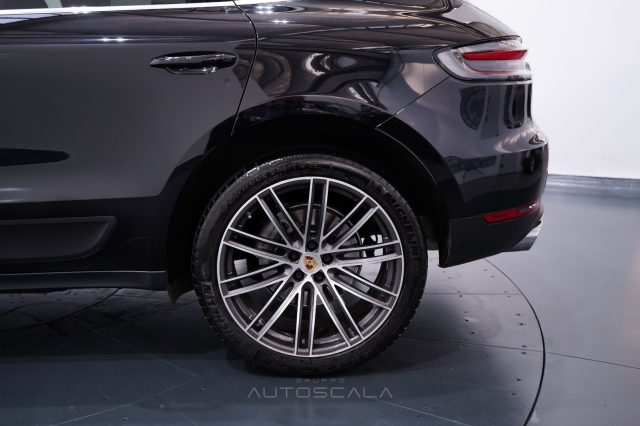 PORSCHE Macan usata, con Frenata d
