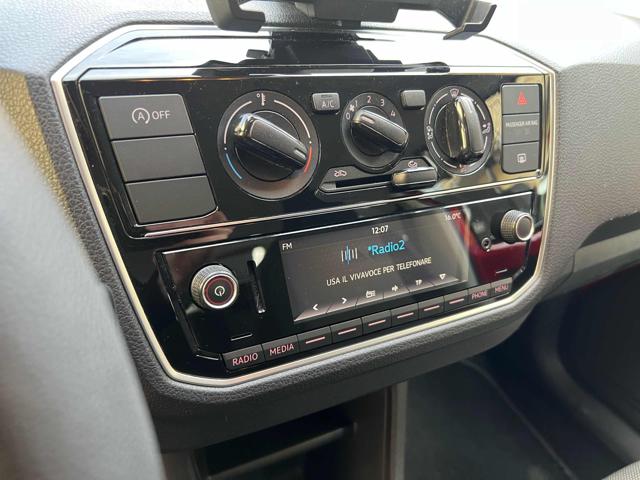 VOLKSWAGEN up! usata, con Servosterzo