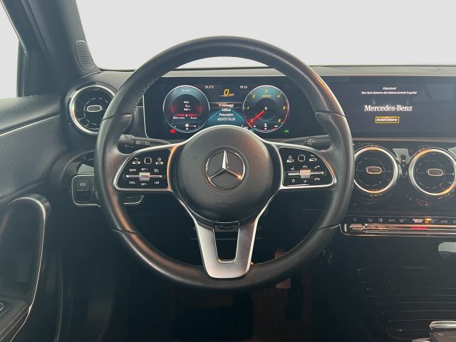 MERCEDES-BENZ A 180 usata 11