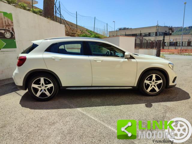 MERCEDES-BENZ GLA 220 usata, con Alzacristalli elettrici