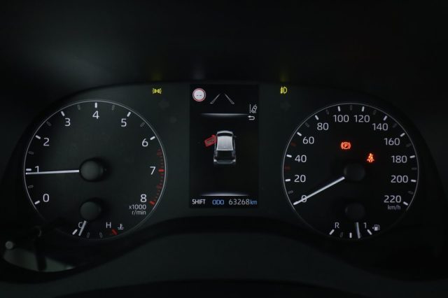 TOYOTA Yaris usata 6