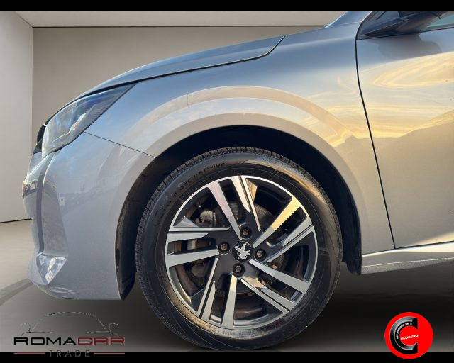 PEUGEOT 208 usata, con Sensori di parcheggio posteriori