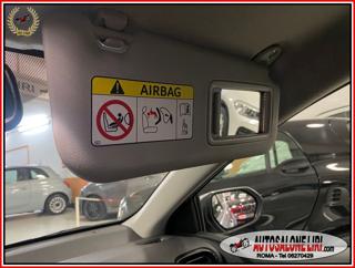 TOYOTA Yaris usata, con Autoradio digitale