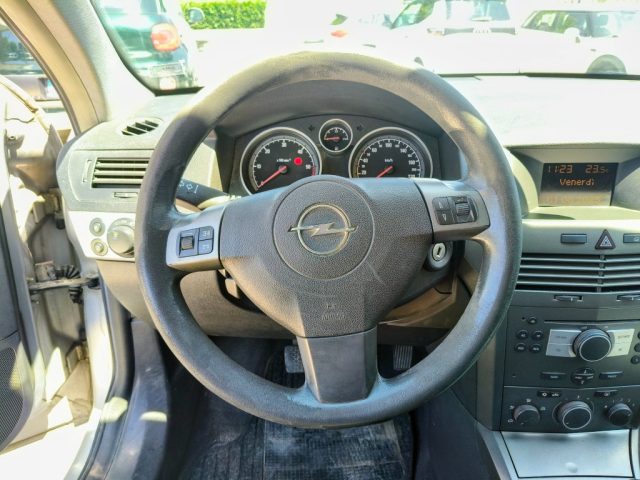 OPEL Astra usata, con Boardcomputer