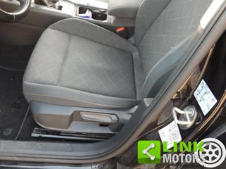 VOLKSWAGEN Golf usata 28